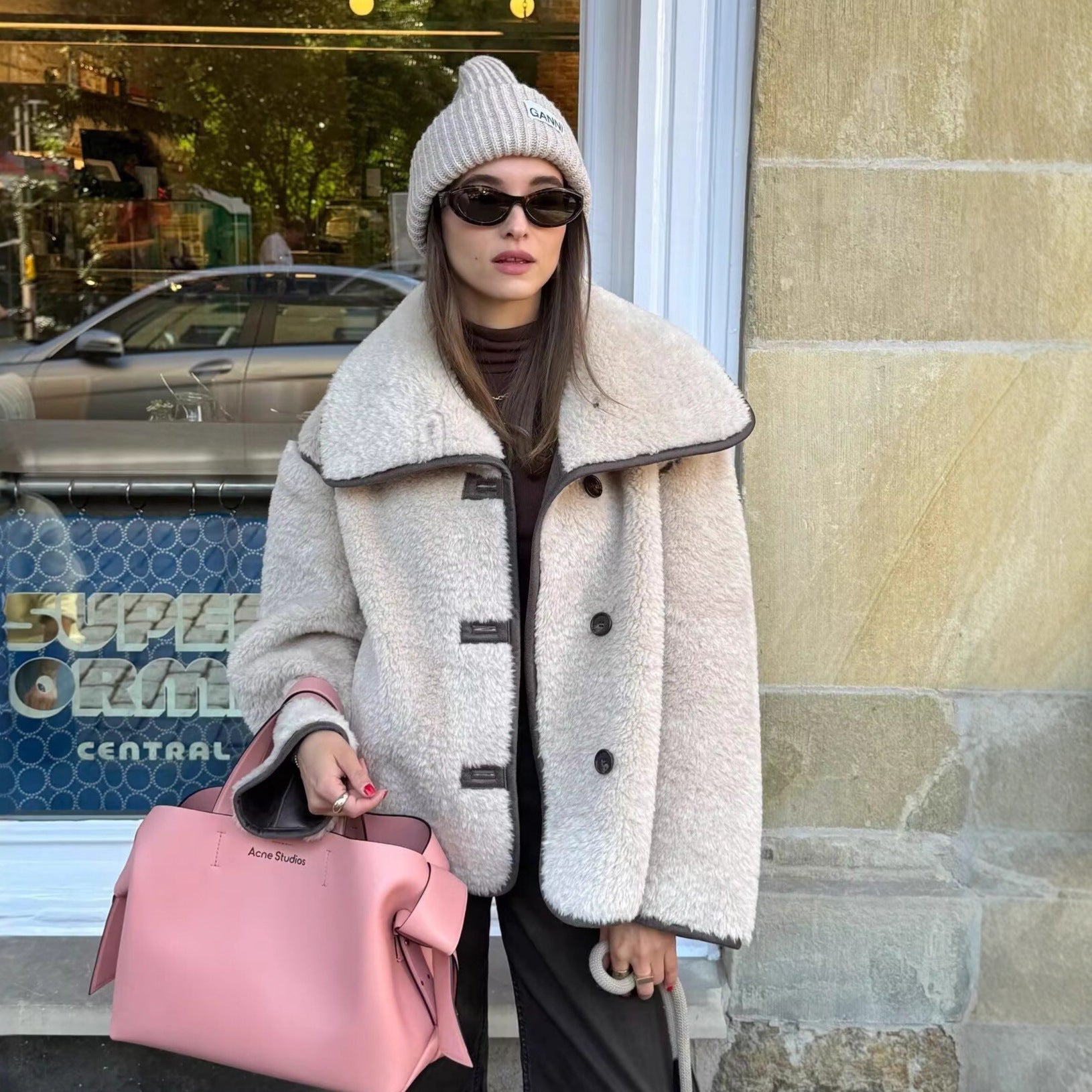 Loghan Faux Fur Coat [FVTH3Y1K]