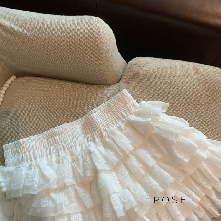 Maeleigh Lace Tiered Mini Skirt [NZEEB6DK]