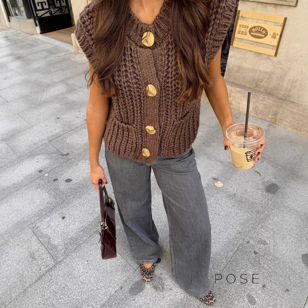 Maggie Button-Up Knit Vest [Y9Q8S8LW]