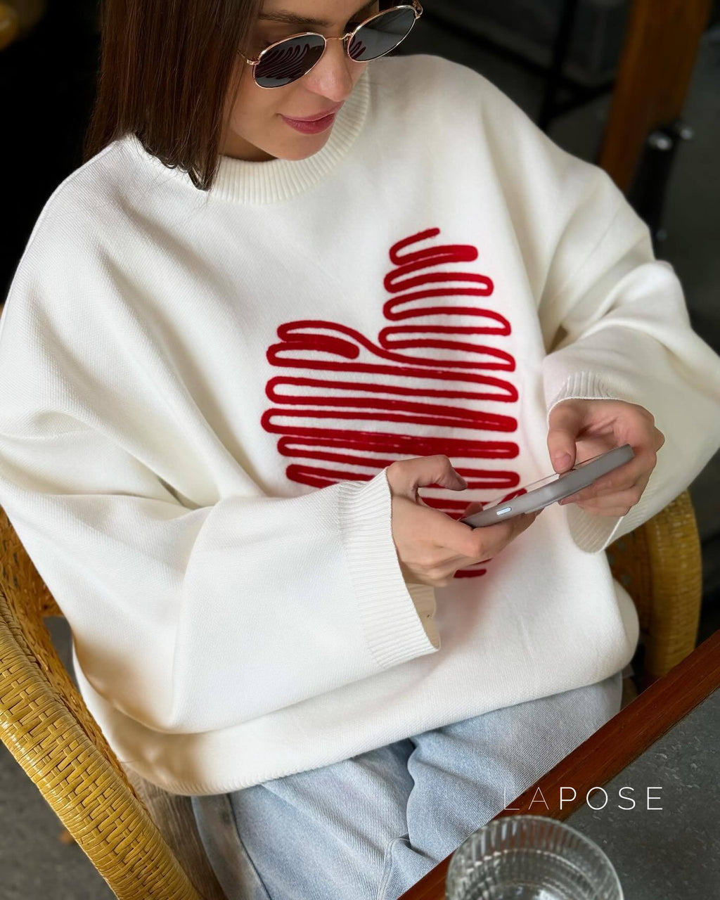 Makenzie Loose Heart Pullover Sweater [SEJ2JFFZ]