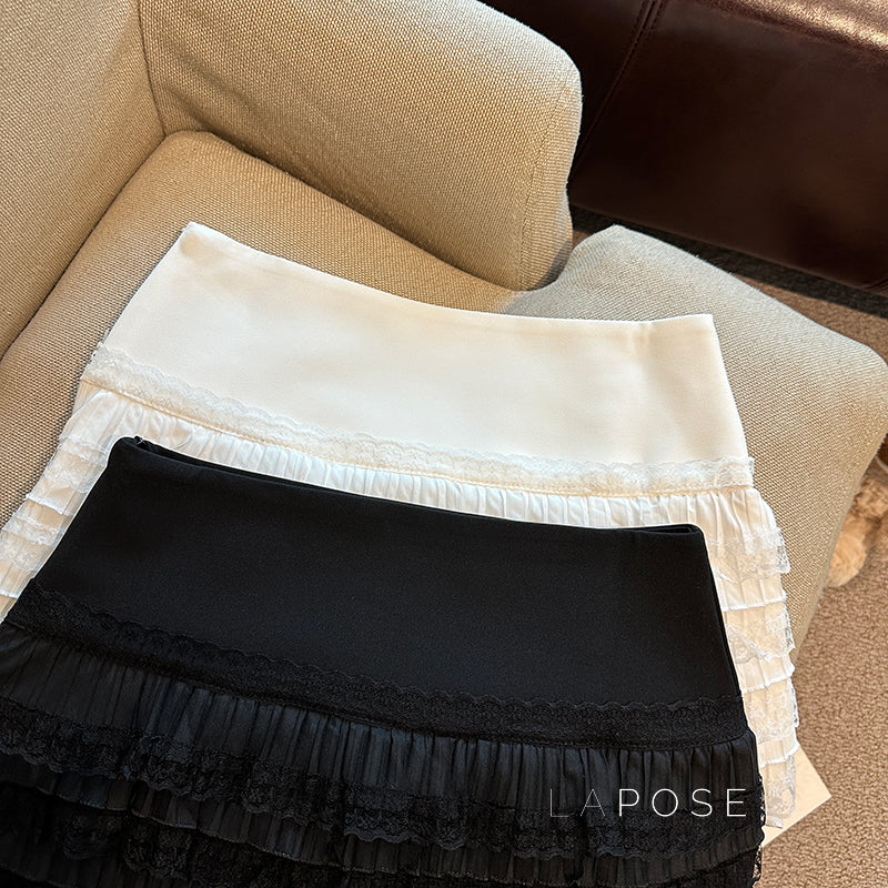 Maliah Tiered Lace Mini Skirt [DN4W42GB]