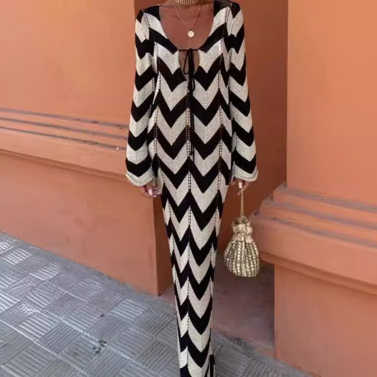 Meklit Lace-Up Colorblock Knit Maxi Dress [1NR6IO71]
