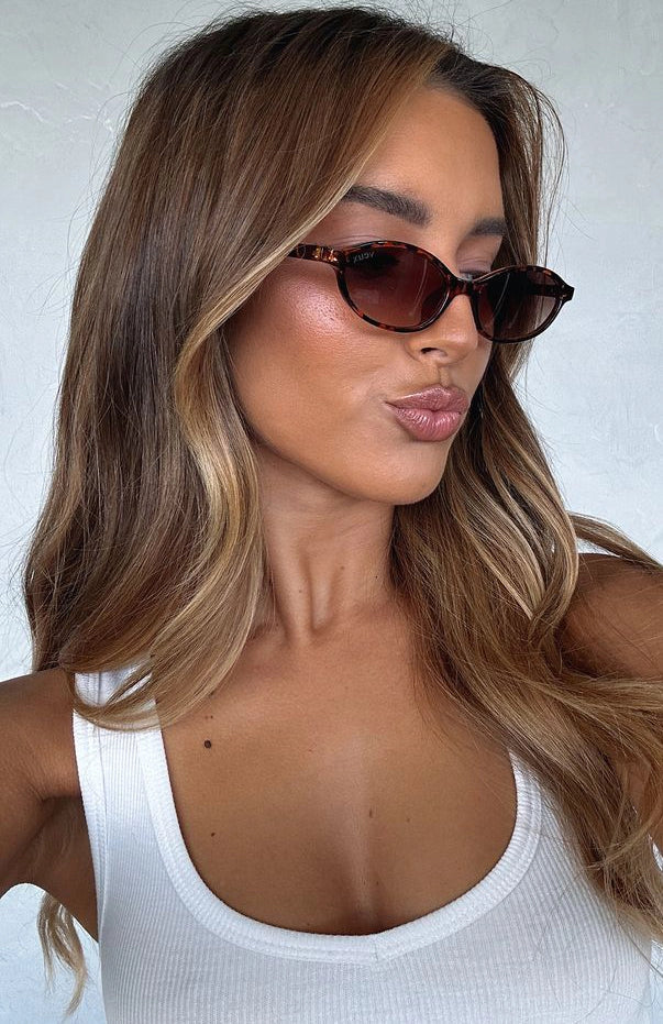 LaPose Miamor Tortoise Oval Sunglasses