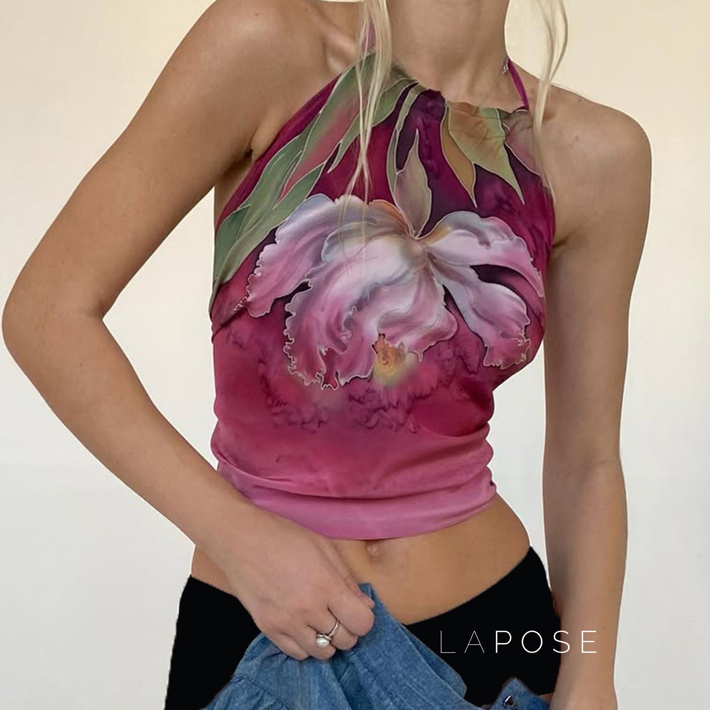 Mileena Smudged Floral Halter Top [CU6M1TRU]