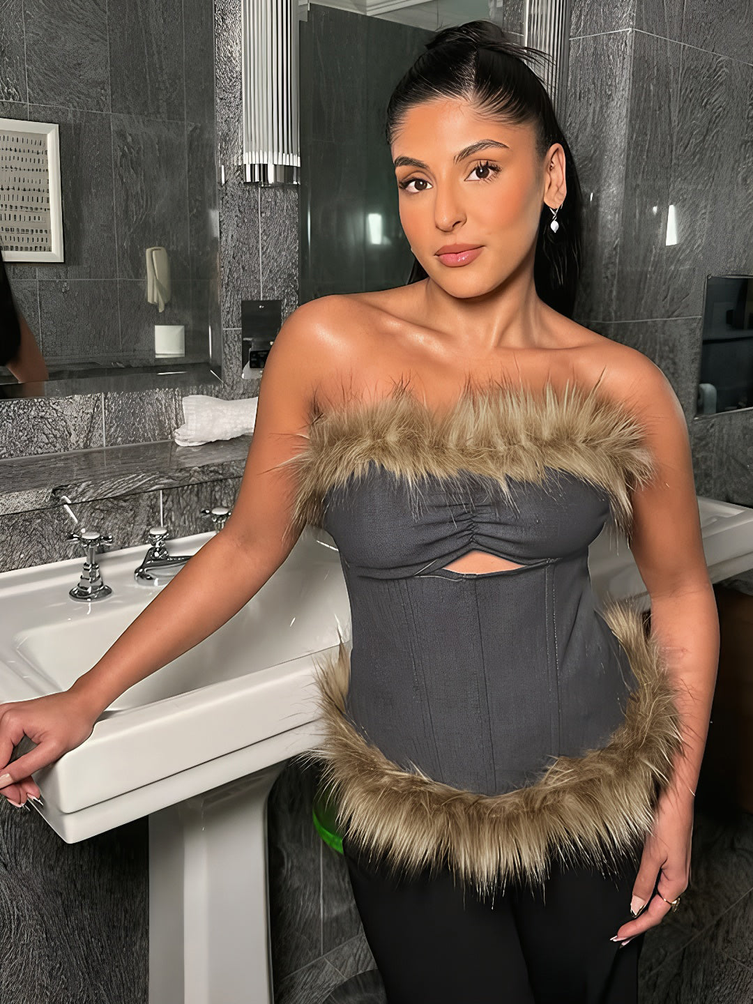 Montserrat Faux Fur Halter Top [6EZMCGC2]