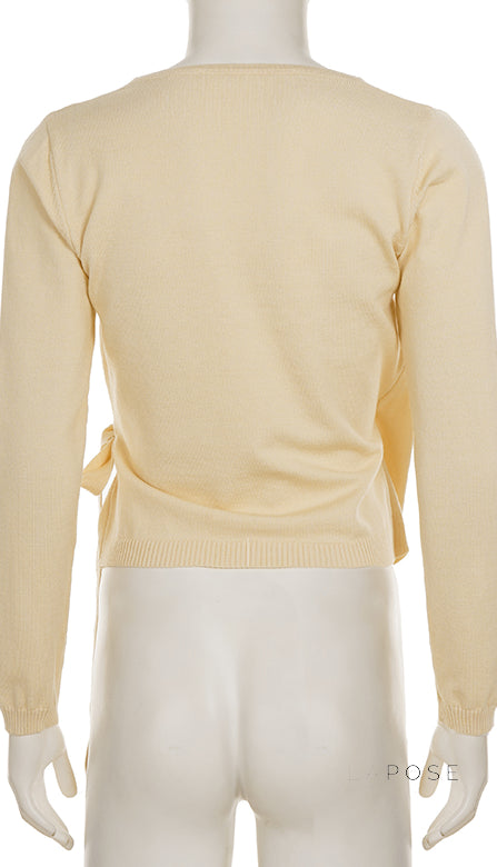 Nalayah V-Neck Tie Knit Top [YN1RG35H]