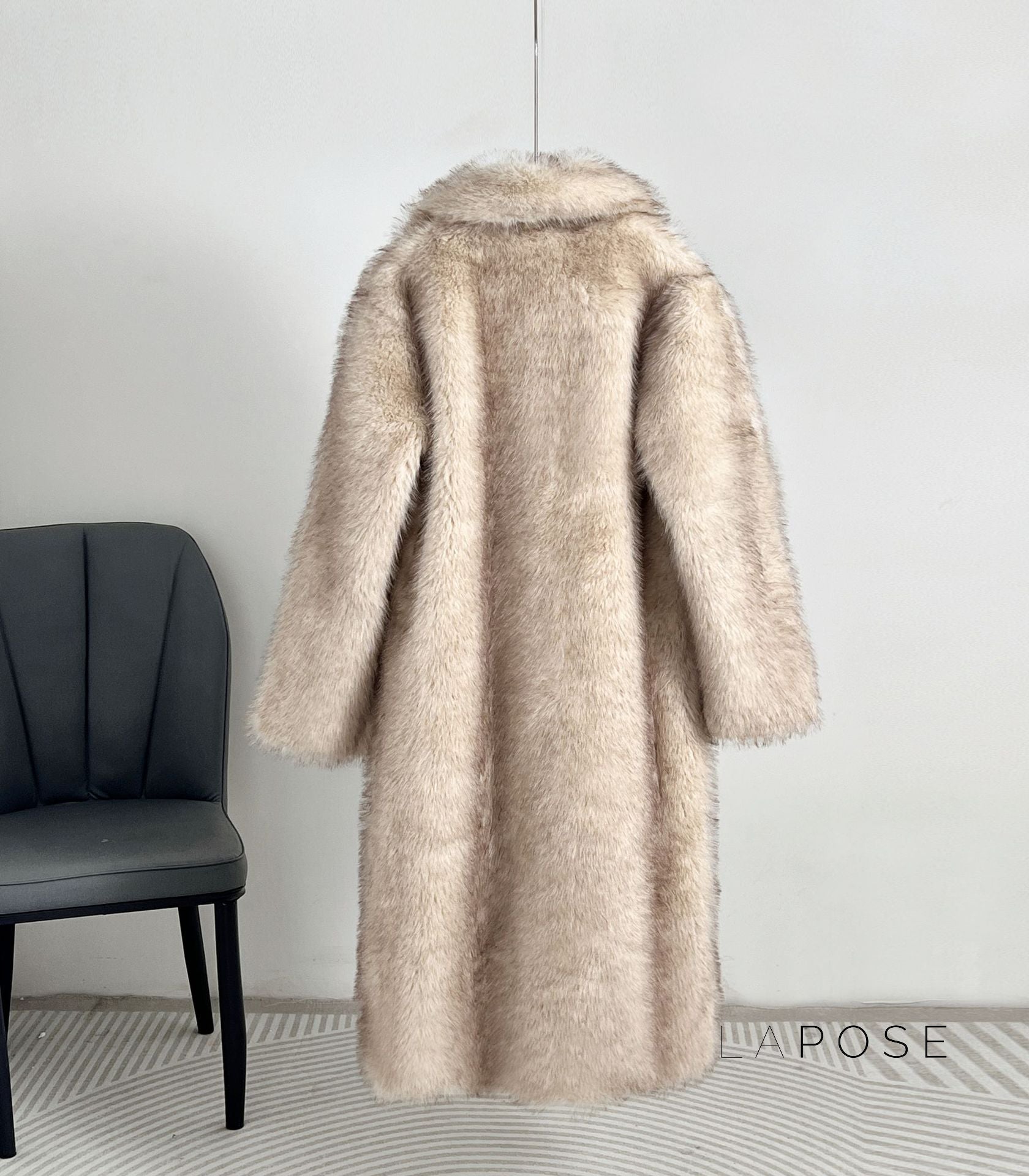 Nana Plush Faux Fur Coat [MQWW32PE]