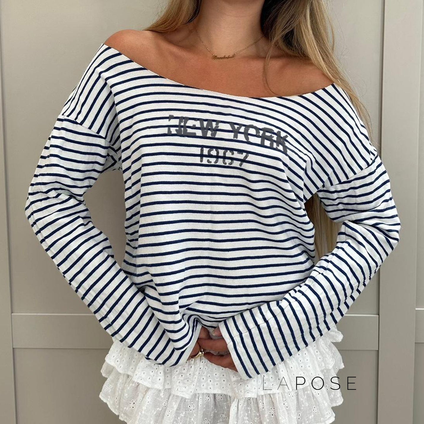 Natalyn Stripe Graphic Long Sleeve Top [XWAKPF1U]