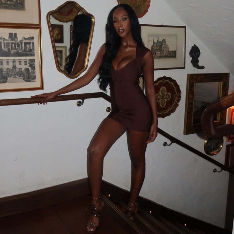LaPose - Nayah V-Neck Bandage Mini Dress