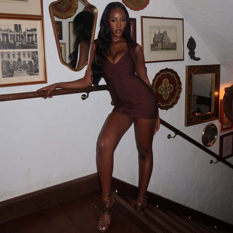 LaPose - Nayah V-Neck Bandage Mini Dress