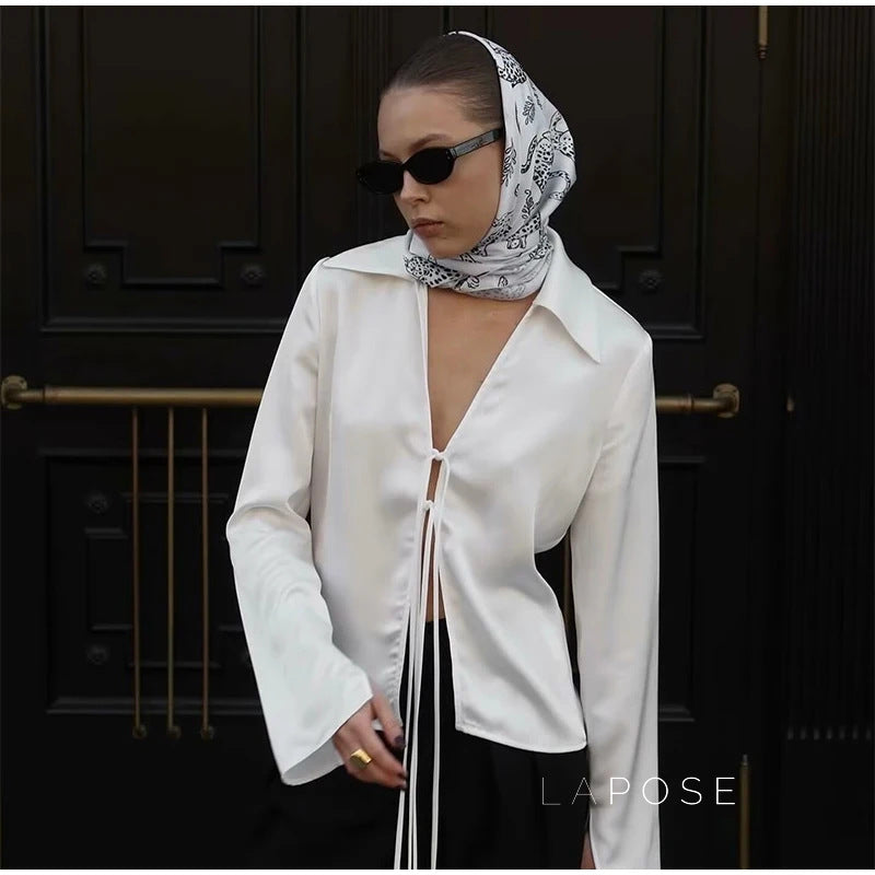Naylah Bow Satin Shirt [IHLVRRF2]