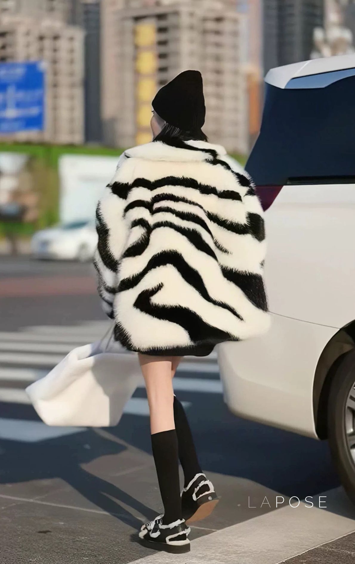 Nihira Zebra Faux Fur Coat [J6877UFZ]