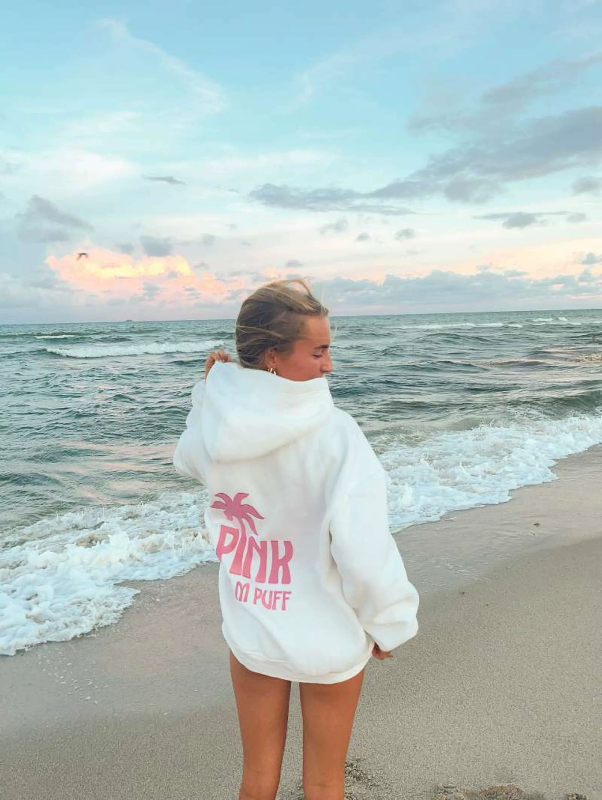 Nur Oversized Palm Graphic Hoodie