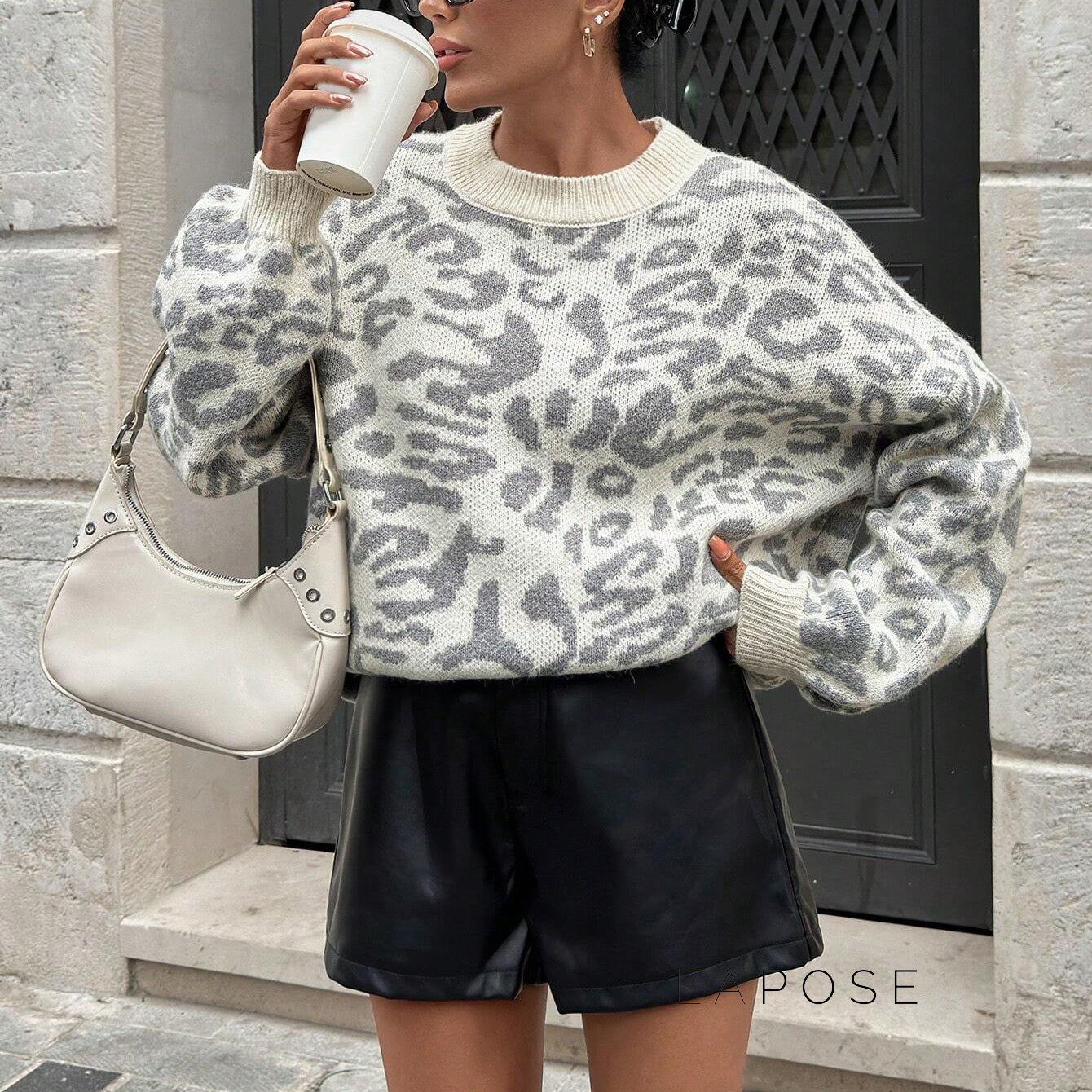 Payson Cozy Leopard Knit Sweater [EE99OL8J]