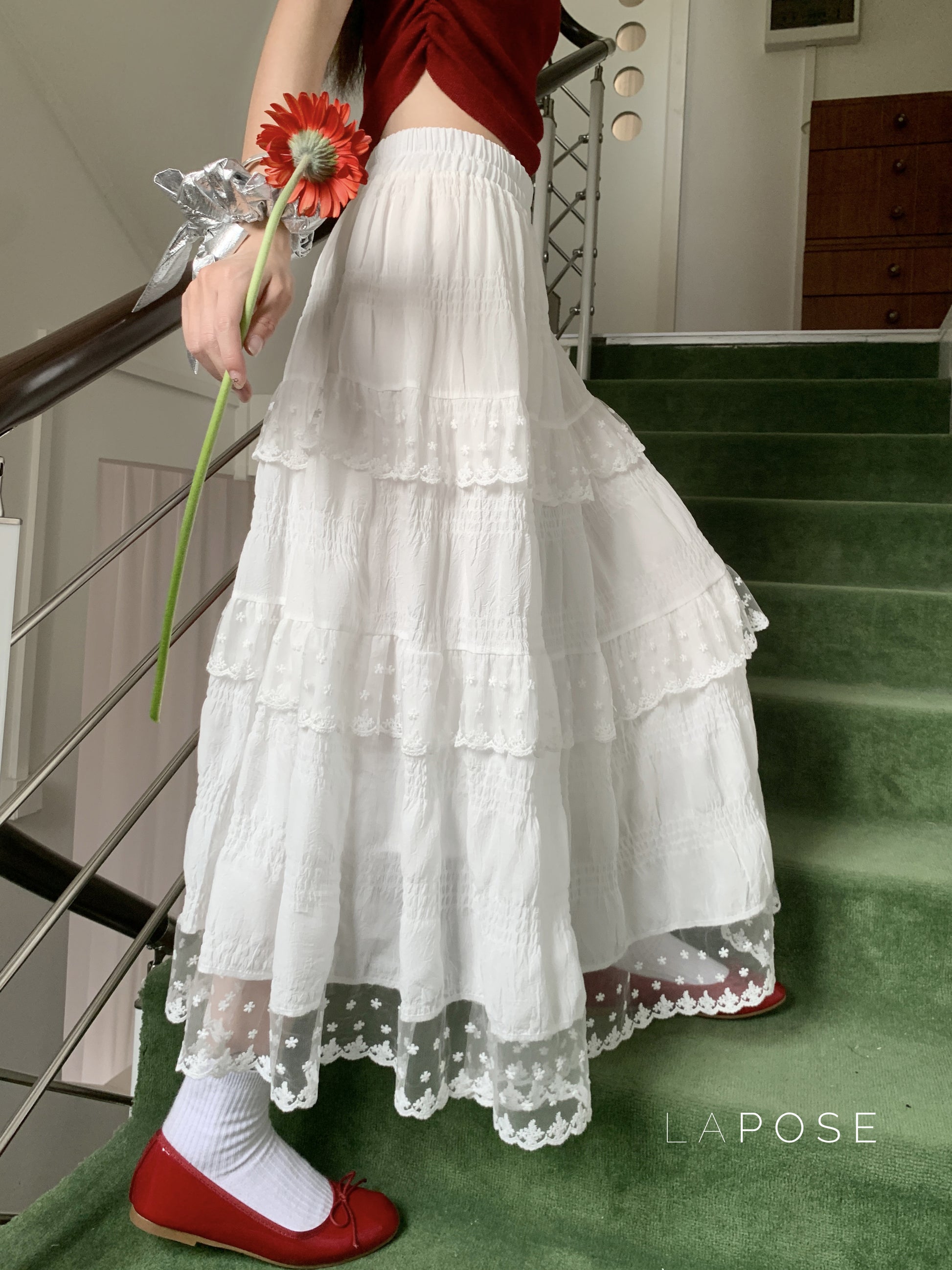 Payton White Tiered Lace Skirt [EWOCTC0C]