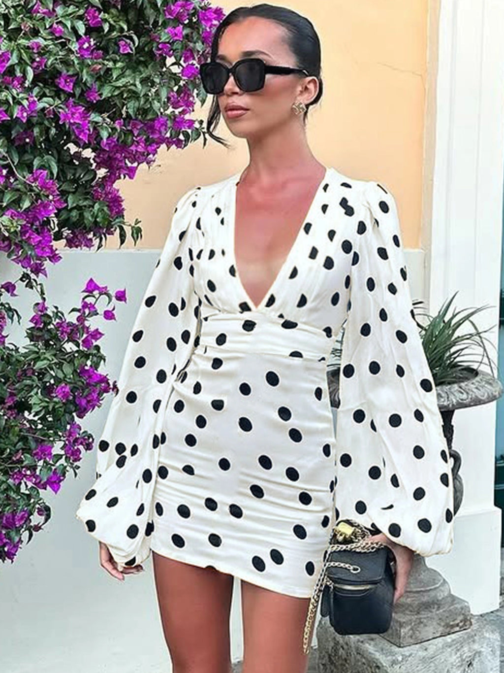 Polka Dot Bell Sleeve Mini Dress [VDF53QV4]