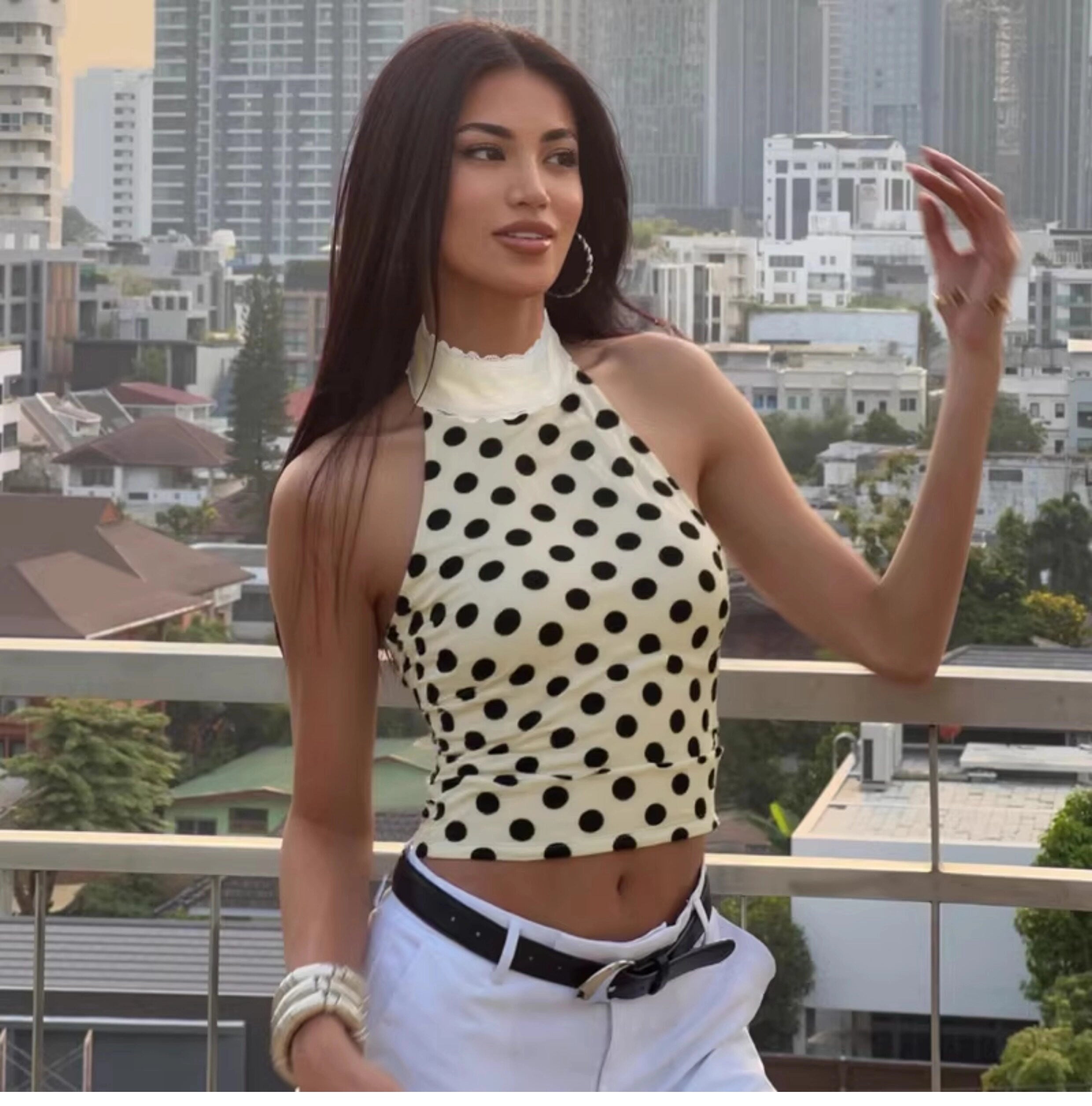 Polka Dot Halter Neck Top [R53S9VP3]