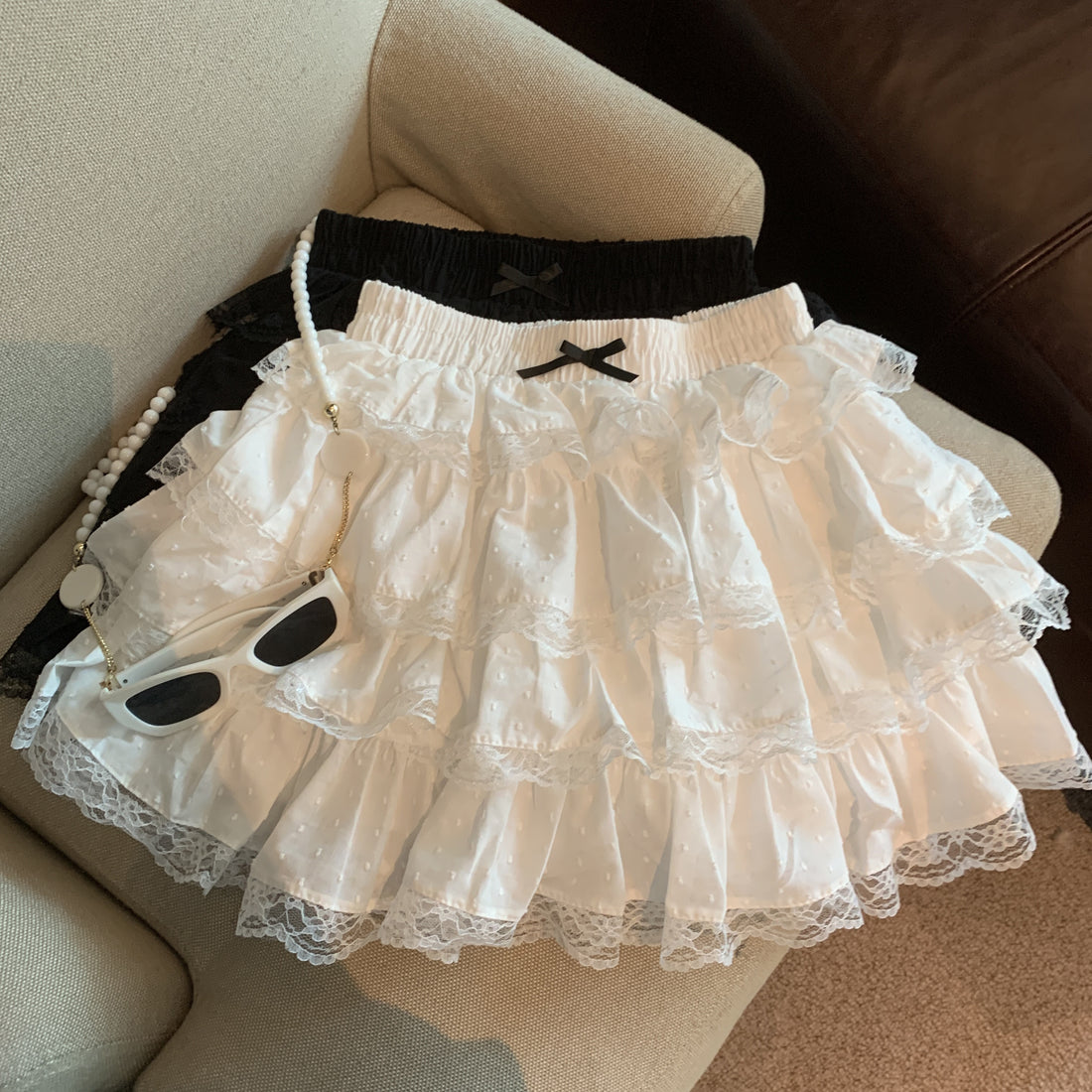 Reagen Tiered Bow Mini Skirt [9EOQWS4O]