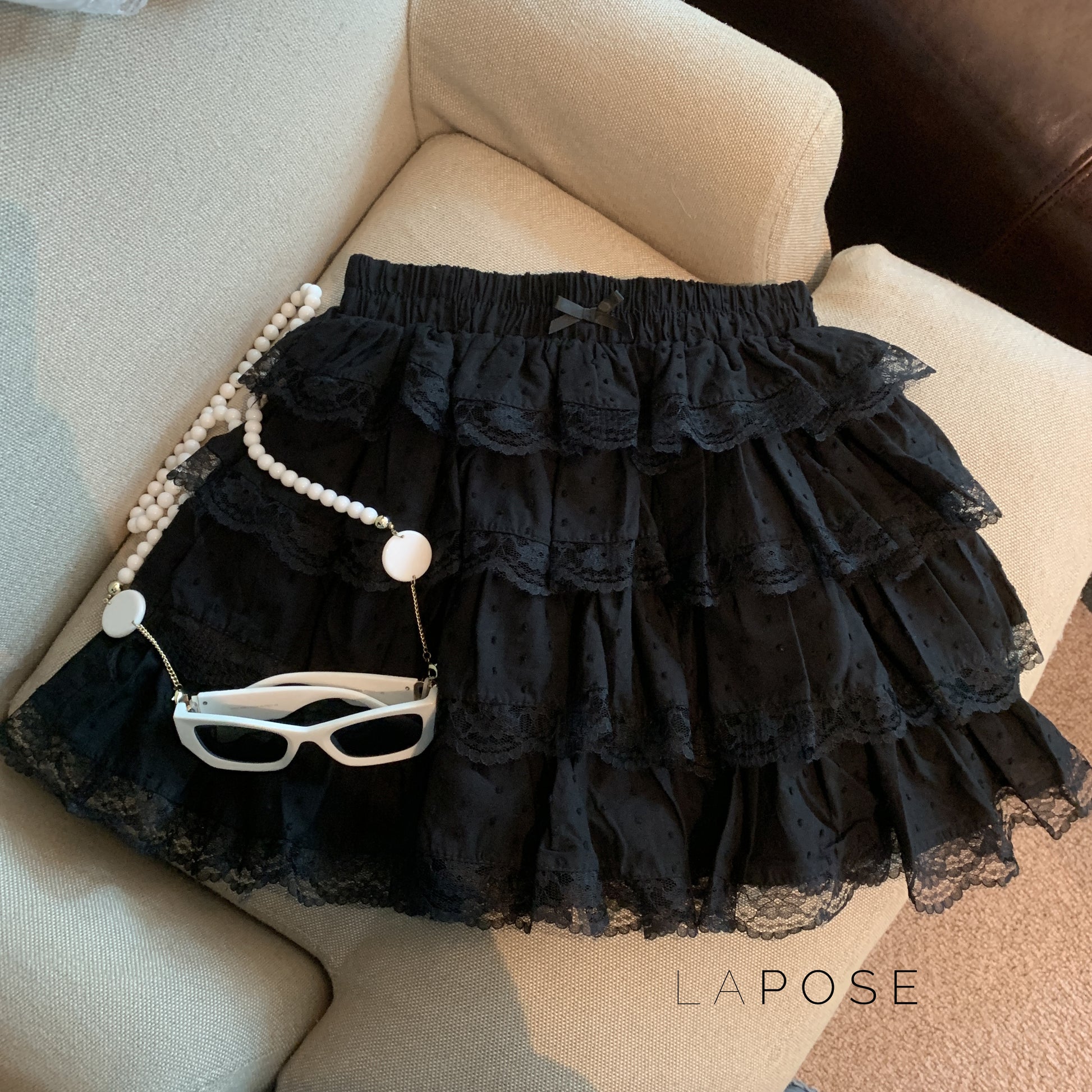 Reagen Tiered Bow Mini Skirt [NL5VM4LX]