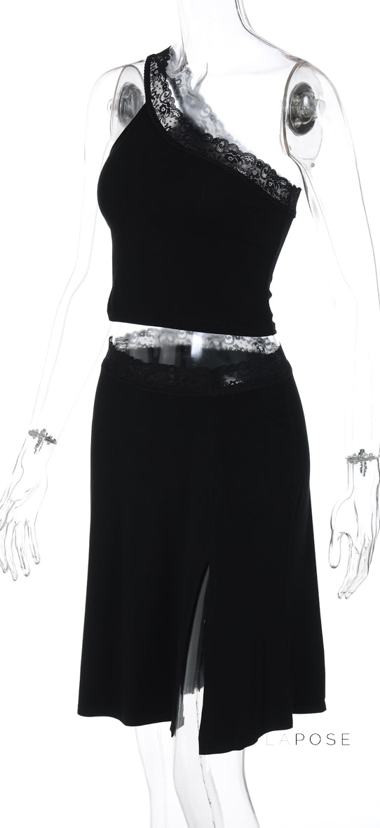 River One-Shoulder Lace Skirt Set [P60XN2Y9]
