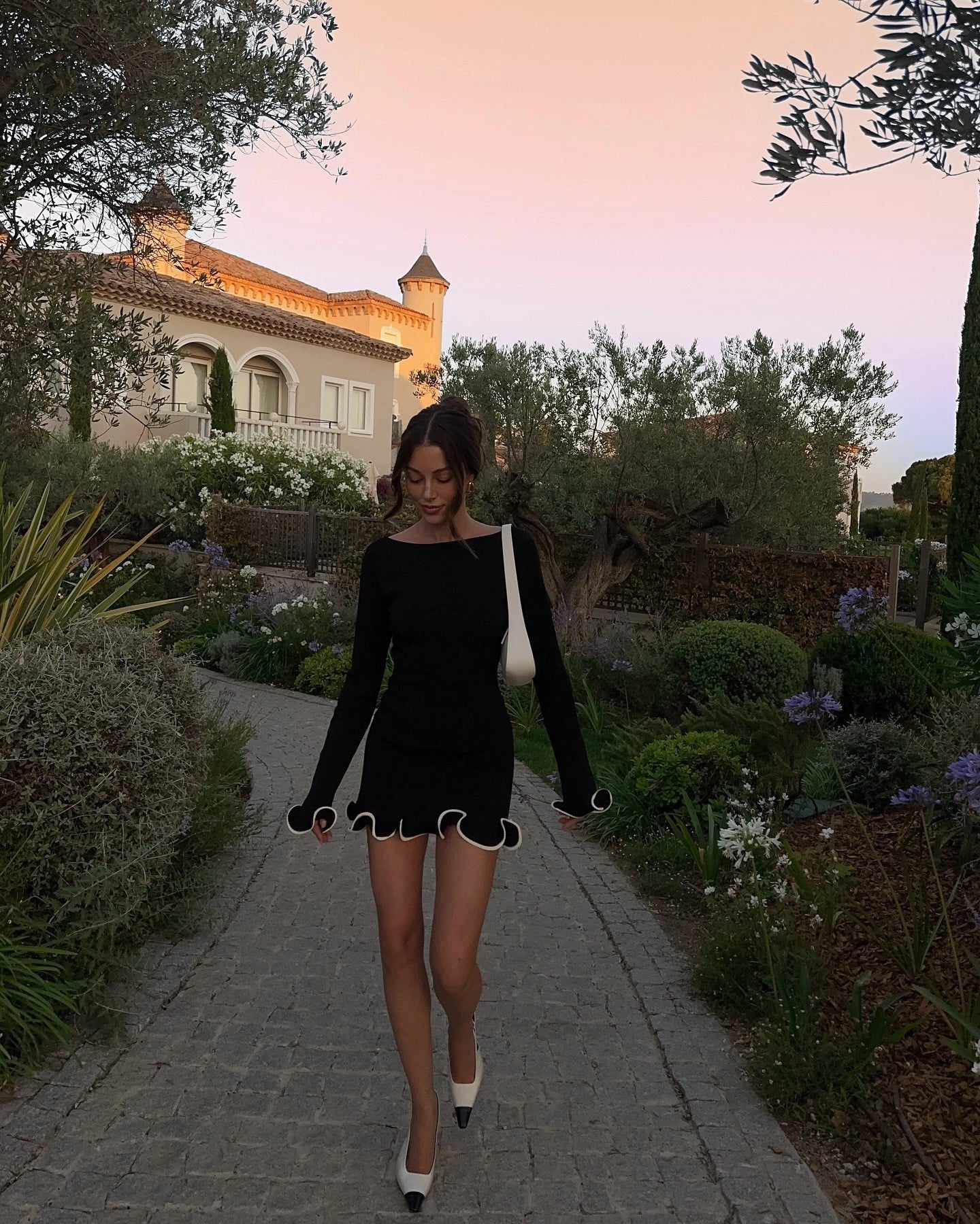 Ruffle Hem Long Sleeve Knit Mini Dress [XCDMLAJP]