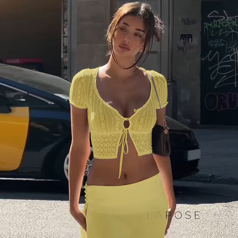 Rylann Lace Button Crop Top [BR8MWEHA]