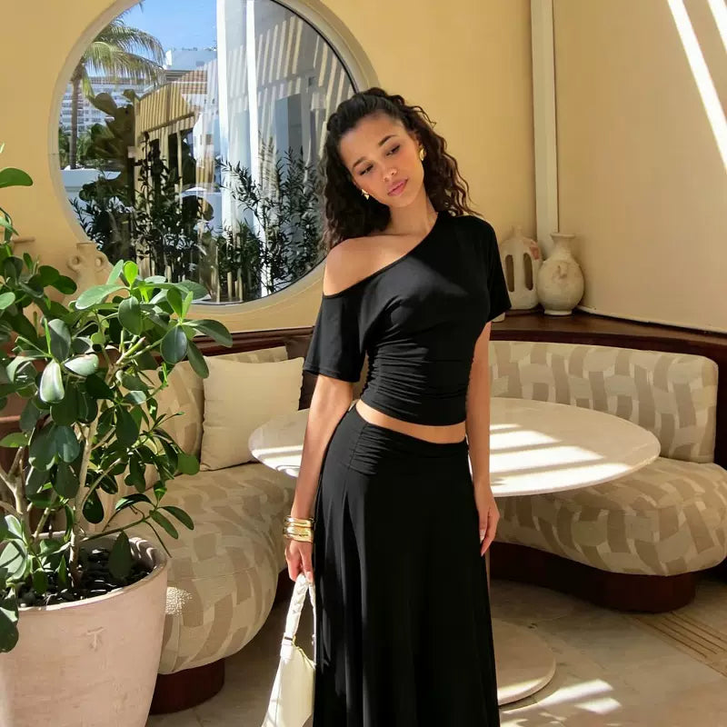 LaPose - Shai Asymmetric Ruched Skirt Set - Black Color