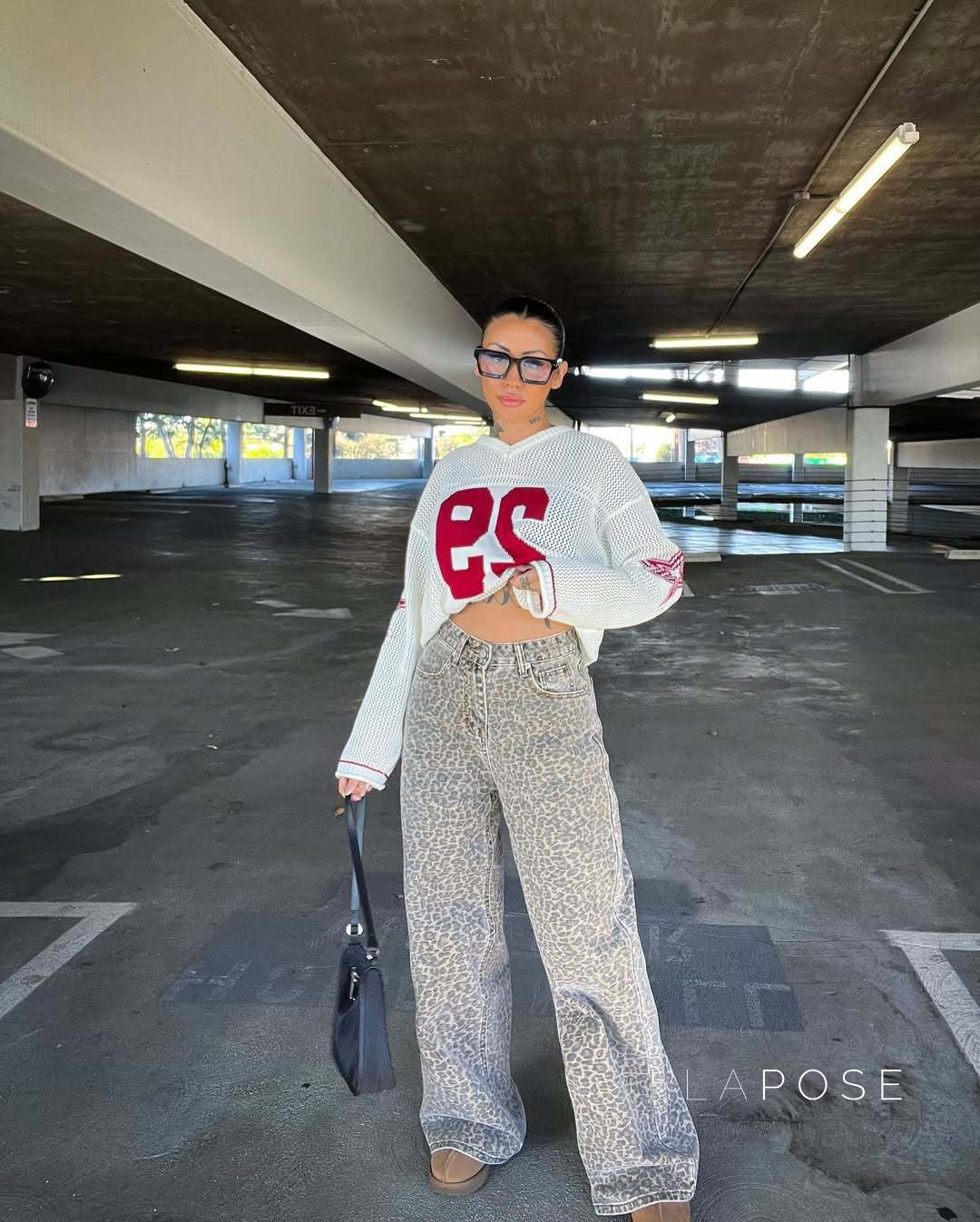 Shayleigh V-Neck Knit Sweater [4CQUK1BN]