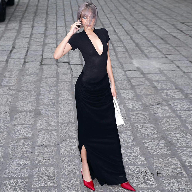 Susanna Deep V Ruched Maxi Dress [NRZTSUCZ]