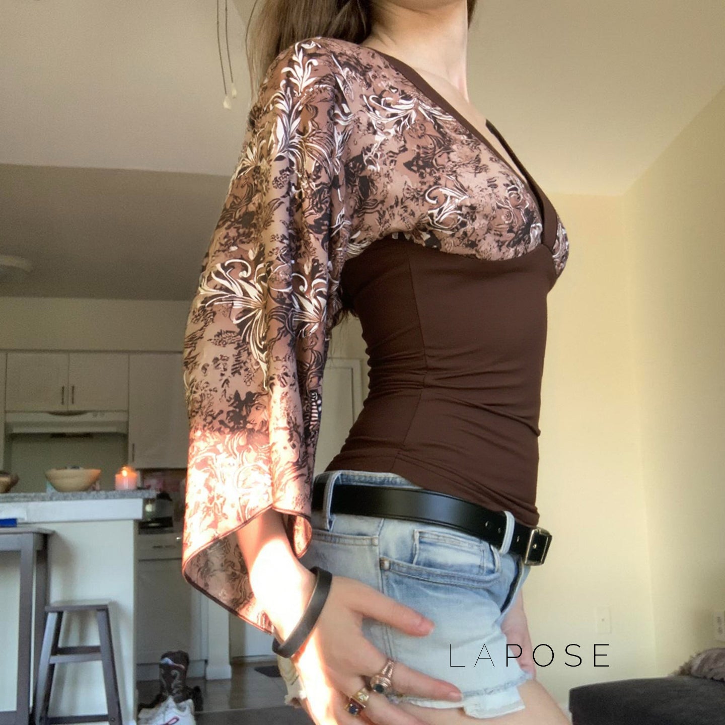 Talaya Floral Bell Sleeve Top [5C7X4ELN]