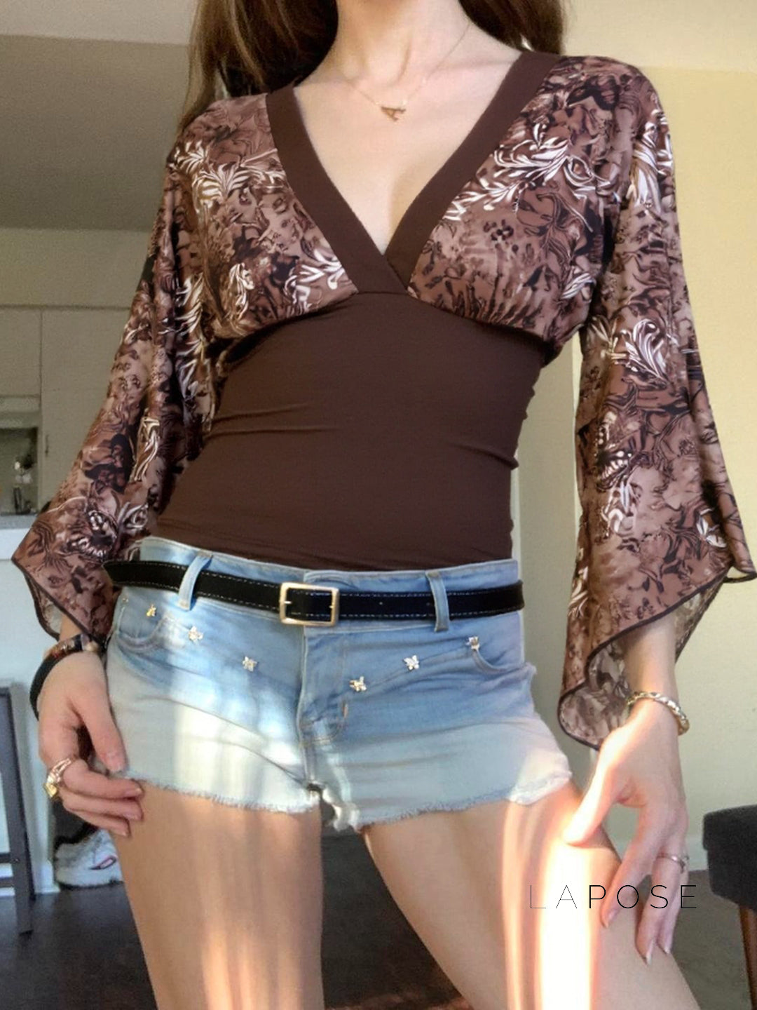 Talaya Floral Bell Sleeve Top [ZCTVB1TC]