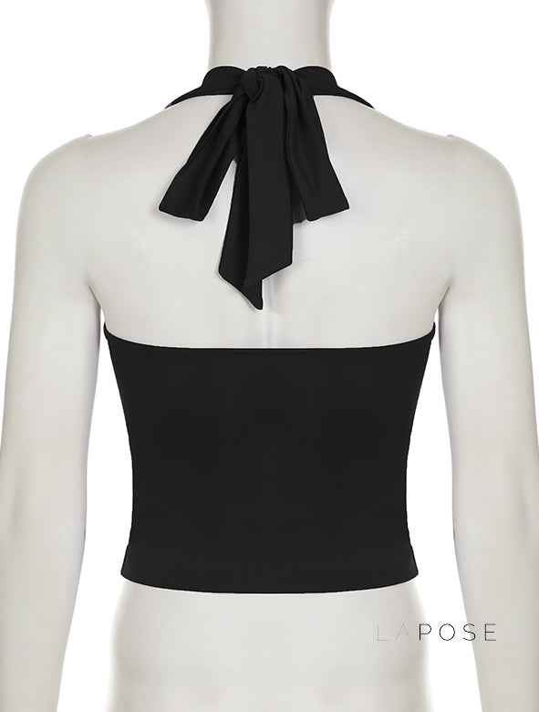 Tilly Halter Lace Crop Top [HVID3CY0]