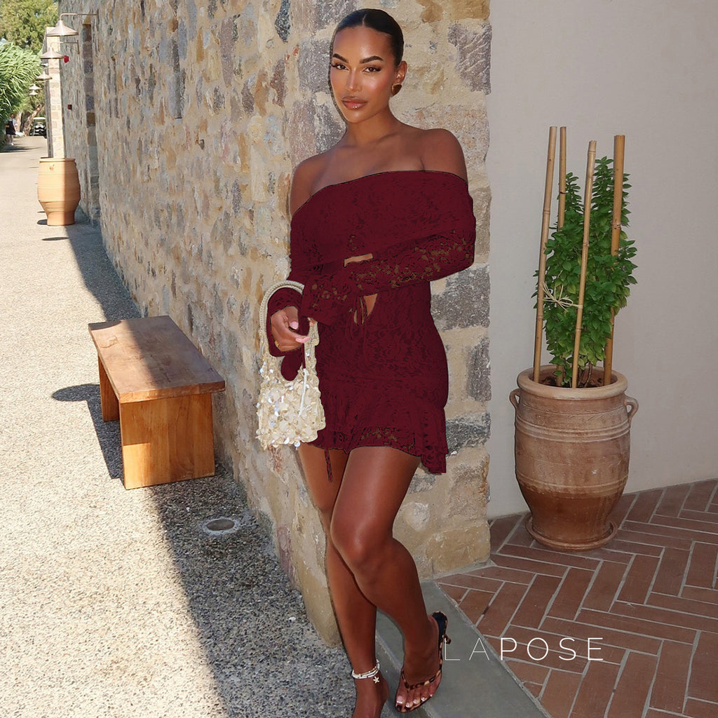 Varnika Off Shoulder Lace Mini Dress [PUAIVI4K]