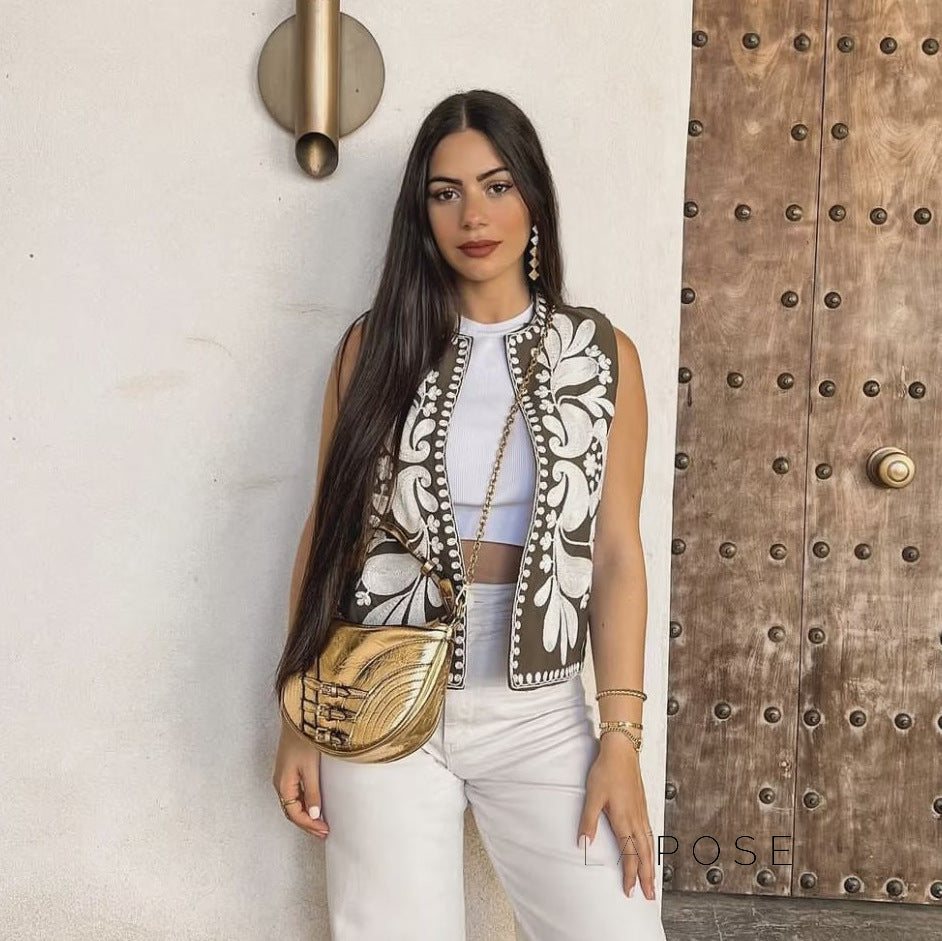 Yaneth Embroidered Crop Vest [OGLV2GNV]