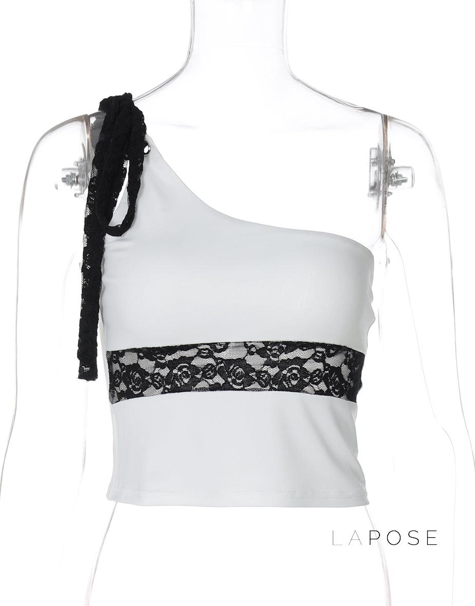 Yaneth One-Shoulder Lace Camisole [AUY659XT]