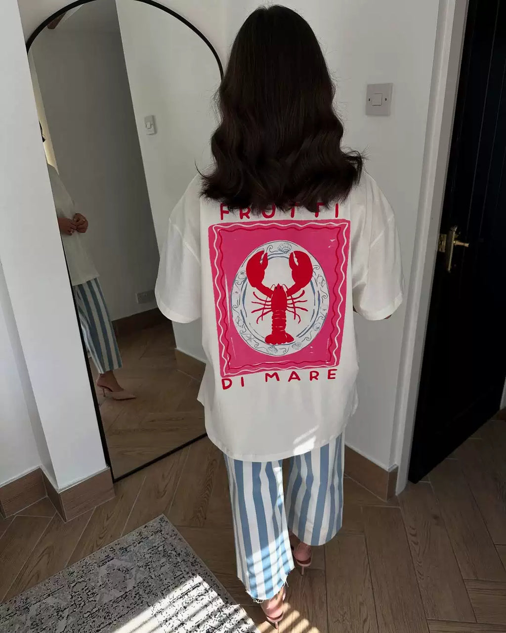 Zahraa Lobster Graphic Oversized Tee