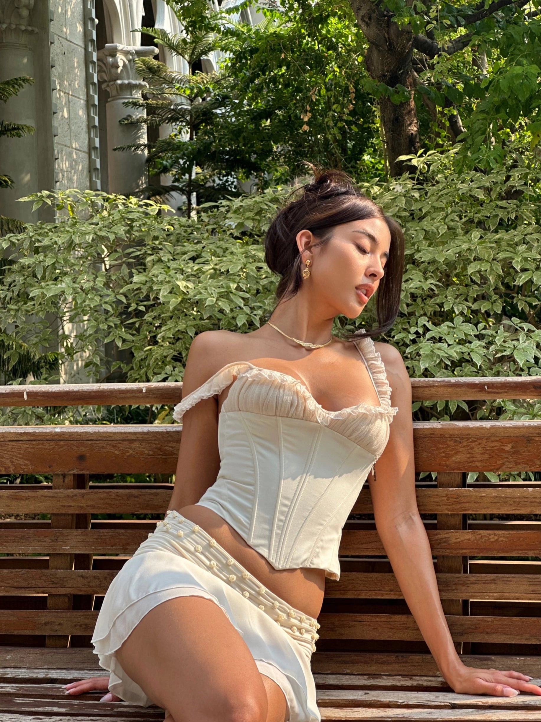 LaPose Zaliyah Rose Pleated Mini Skirt