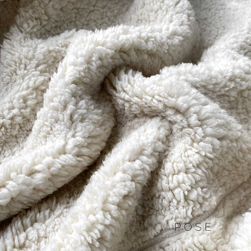 Zoee Plush Stand Collar Jacket [9MHADLY4]