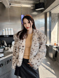 Zuria Leopard Print Cropped Faux Fur Coat [70DO30HI]